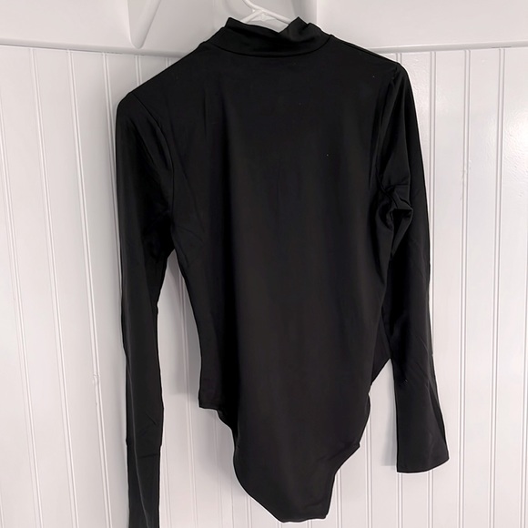 Women’s Super Soft Black Mock Neck Long Sleeve Body Suit NWT - Picture 4 of 6